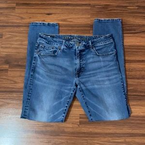 Men’s American Eagle Outfitters slim straight jeans